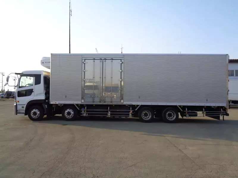 平成28年11月中古大型冷凍バン・ウィング日産UDクオンの画像8