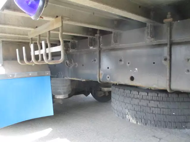 平成25年03月中古大型冷凍バン・ウィングいすゞギガの画像11