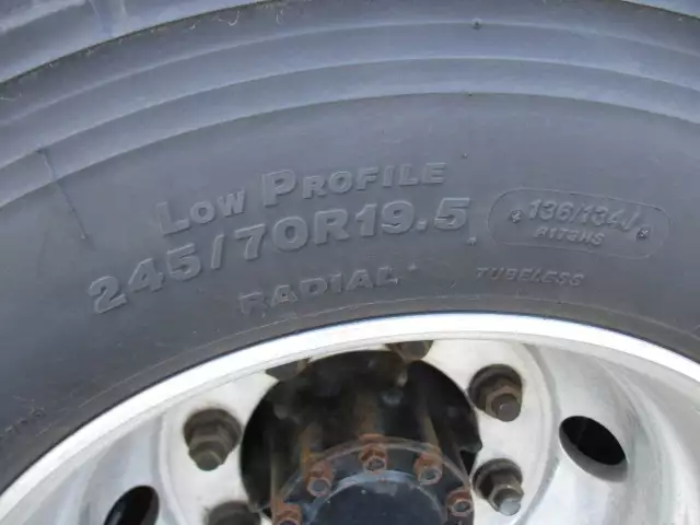 平成25年03月中古大型冷凍バン・ウィングいすゞギガの画像16