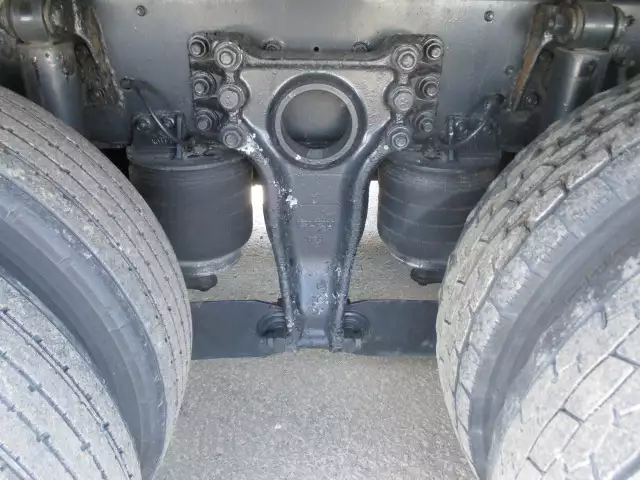 平成25年03月中古大型冷凍バン・ウィングいすゞギガの画像18