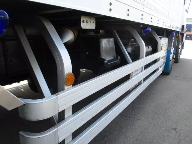 平成25年03月中古大型冷凍バン・ウィングいすゞギガの画像19
