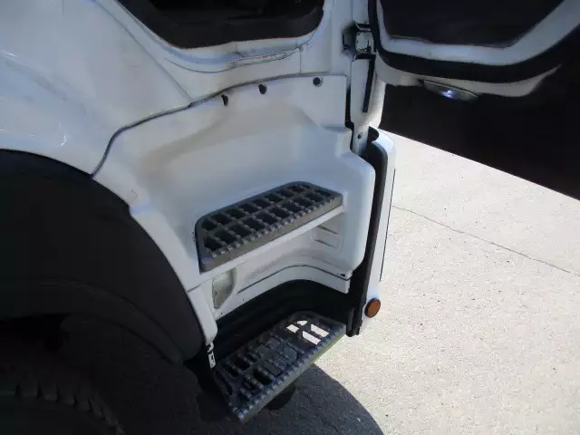 平成25年03月中古大型冷凍バン・ウィングいすゞギガの画像48