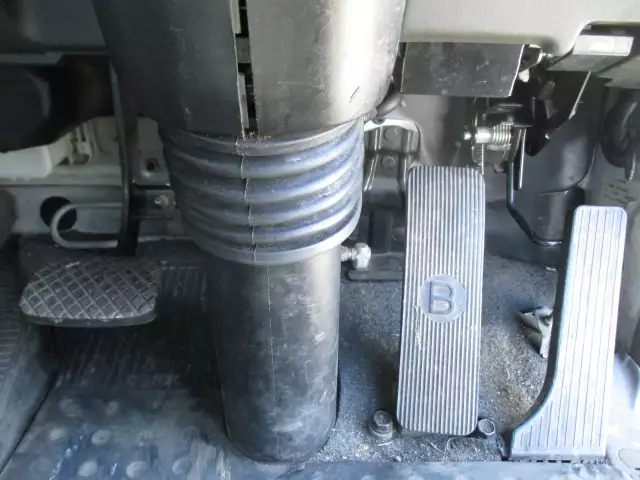 平成25年03月中古大型冷凍バン・ウィングいすゞギガの画像55