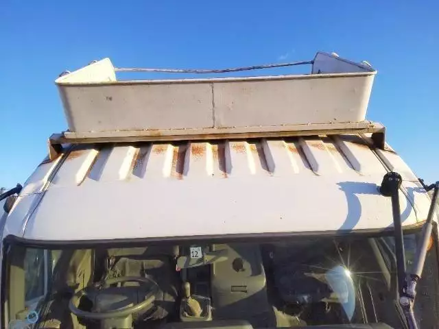 平成16年12月中古中型平ボディ三菱ふそうファイターの画像14