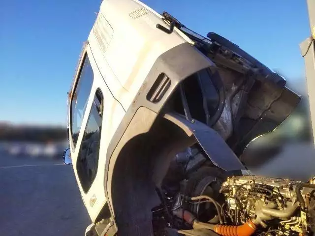 平成16年12月中古中型平ボディ三菱ふそうファイターの画像15