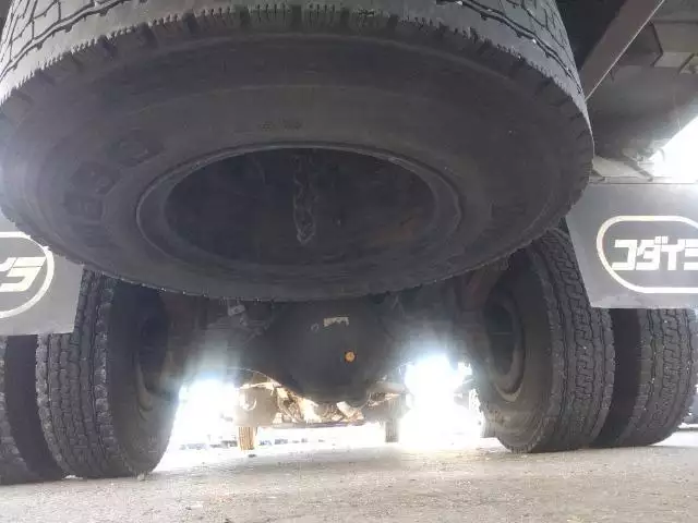 平成16年12月中古中型平ボディ三菱ふそうファイターの画像24