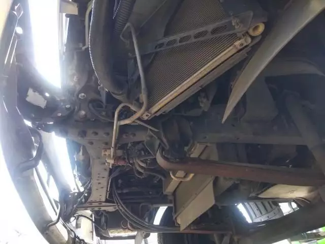 平成16年12月中古中型平ボディ三菱ふそうファイターの画像25