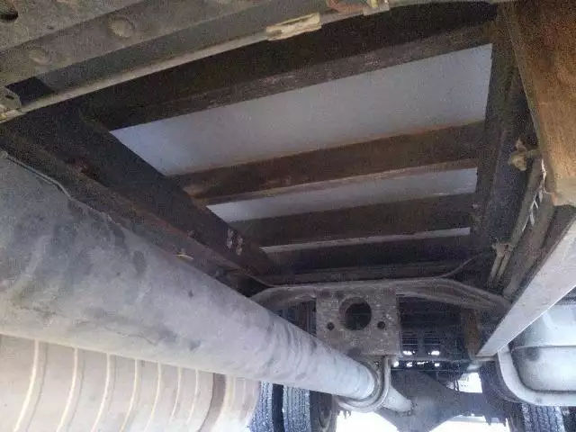 平成16年12月中古中型平ボディ三菱ふそうファイターの画像28