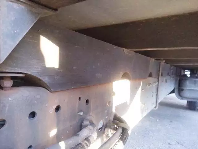 平成16年12月中古中型平ボディ三菱ふそうファイターの画像31