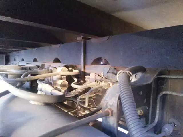 平成16年12月中古中型平ボディ三菱ふそうファイターの画像34