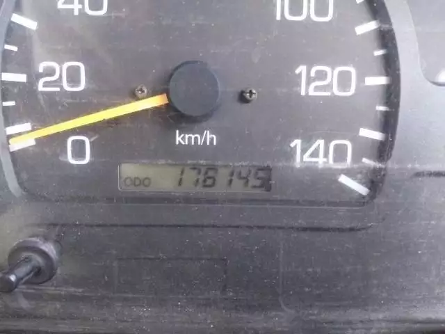 平成16年12月中古中型平ボディ三菱ふそうファイターの画像8