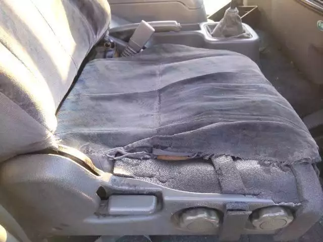 平成16年12月中古中型平ボディ三菱ふそうファイターの画像10