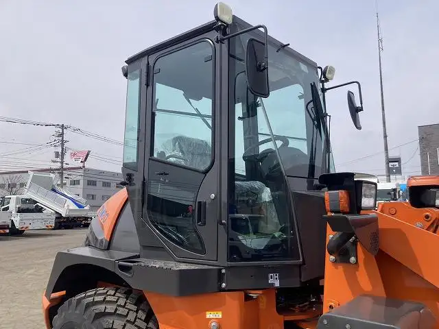 【車検:令和8年10月30日迄】令和4年 日立 ZW80 タイヤショベル アワー:740h 1,0㎥バケットの画像9