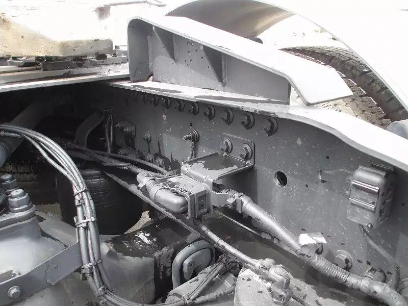 令和01年/平成31年12月中古大型トラクタヘッド日産UDクオンの画像19