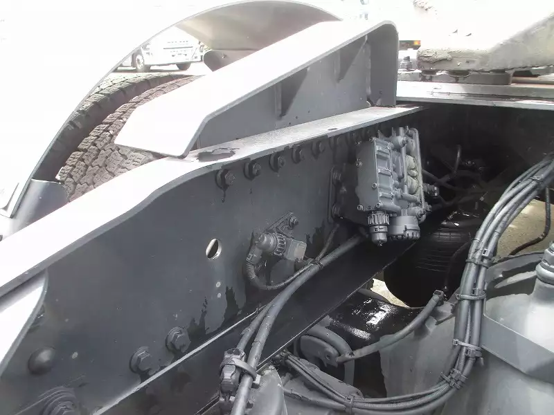 令和01年/平成31年12月中古大型トラクタヘッド日産UDクオンの画像21