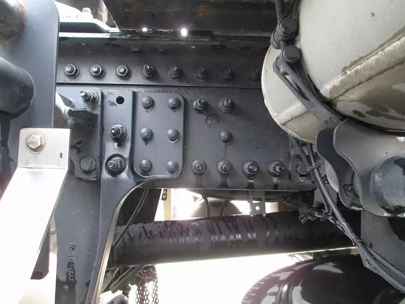 令和01年/平成31年12月中古大型トラクタヘッド日産UDクオンの画像25