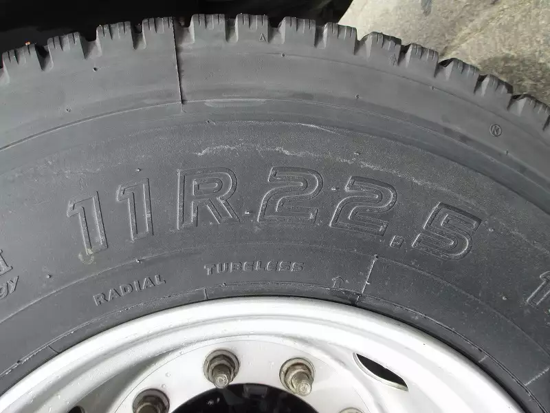 令和01年/平成31年12月中古大型トラクタヘッド日産UDクオンの画像30