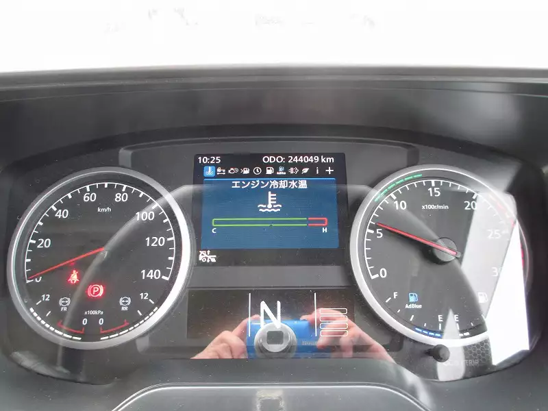 令和01年/平成31年12月中古大型トラクタヘッド日産UDクオンの画像34