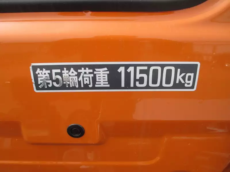 令和01年/平成31年12月中古大型トラクタヘッド日産UDクオンの画像9
