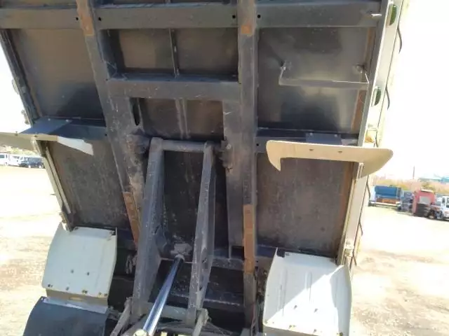 平成30年11月中古小型ダンプいすゞエルフの画像21