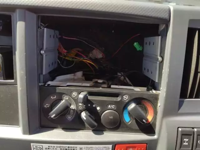 平成30年11月中古小型ダンプいすゞエルフの画像7