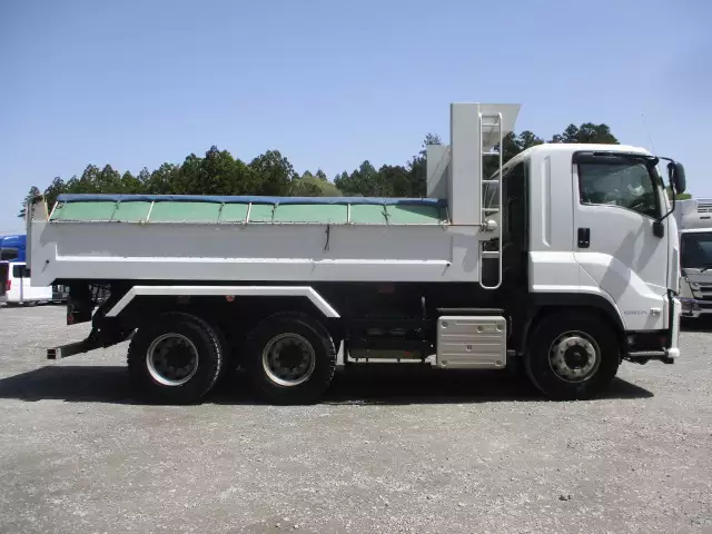 平成30年01月中古大型ダンプいすゞギガの画像4