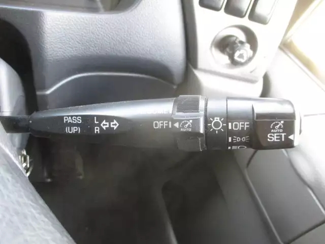 平成28年00月中古大型トラクタヘッド日産UDクオンの画像39