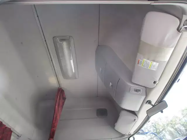 平成28年00月中古大型トラクタヘッド日産UDクオンの画像40