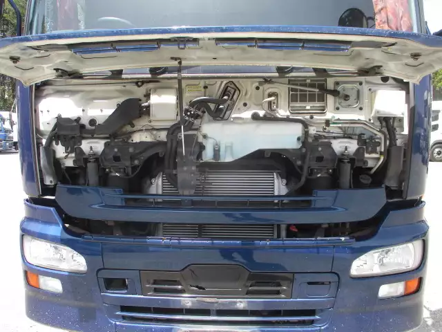 平成28年00月中古大型トラクタヘッド日産UDクオンの画像53