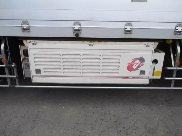 平成20年09月中古大型冷凍バン・ウィング三菱ふそうスーパーグレートの画像11