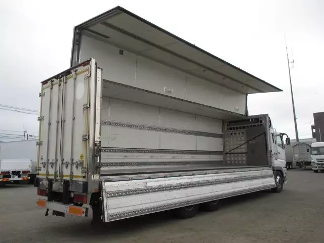 平成20年09月中古大型冷凍バン・ウィング三菱ふそうスーパーグレートの画像3