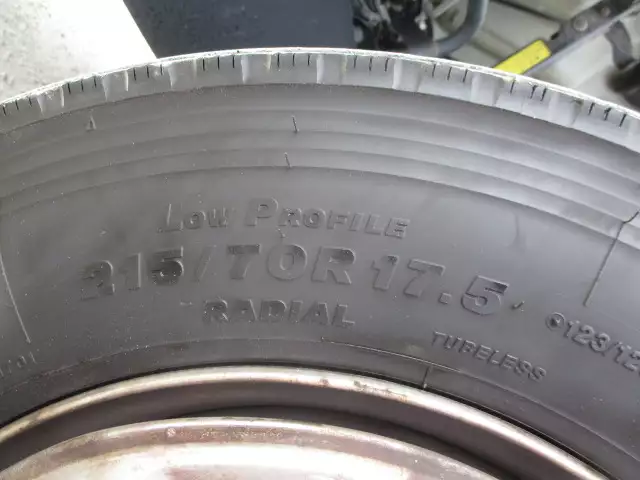 平成29年03月中古小型クレーン付三菱ふそうキャンターの画像10