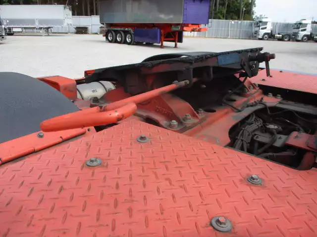 平成26年11月中古大型トラクタヘッド日野プロフィアの画像20