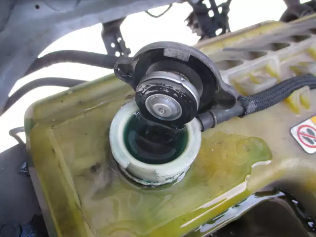 平成26年11月中古大型トラクタヘッド日野プロフィアの画像53