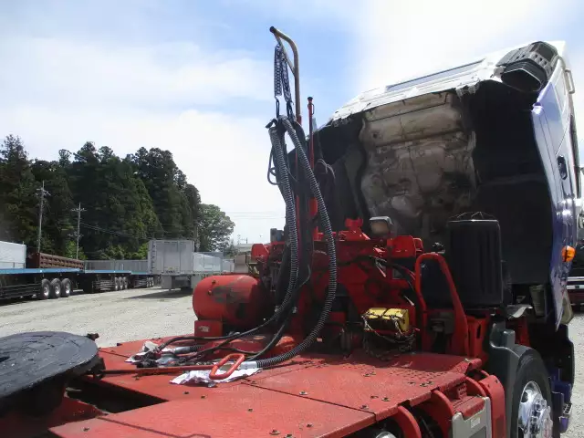 平成22年10月中古大型トラクタヘッド日野プロフィアの画像24