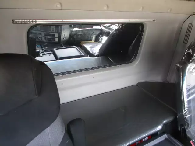 平成22年10月中古大型トラクタヘッド日野プロフィアの画像44