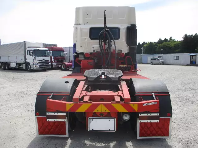 平成22年10月中古大型トラクタヘッド日野プロフィアの画像6