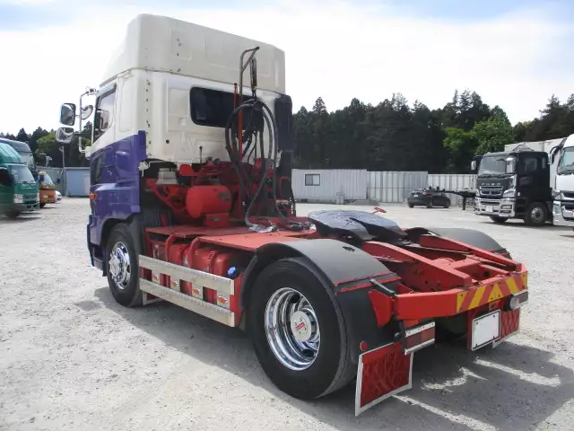 平成22年10月中古大型トラクタヘッド日野プロフィアの画像7