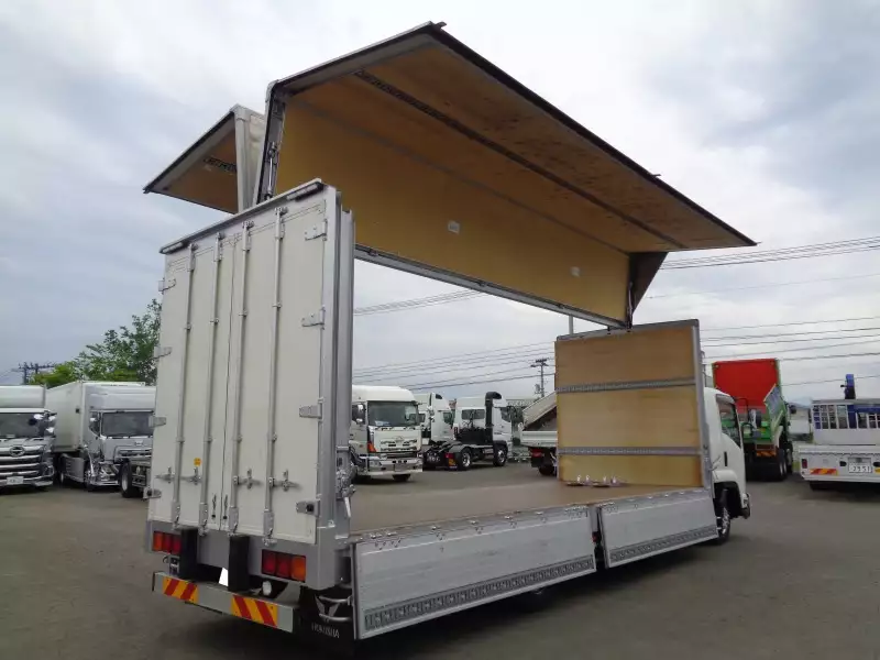 平成29年04月中古中型アルミバン・ウィングいすゞフォワードの画像13