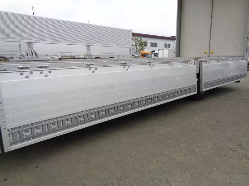 平成29年04月中古中型アルミバン・ウィングいすゞフォワードの画像16