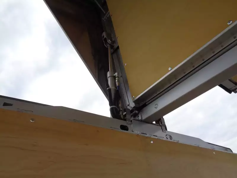 平成29年04月中古中型アルミバン・ウィングいすゞフォワードの画像17