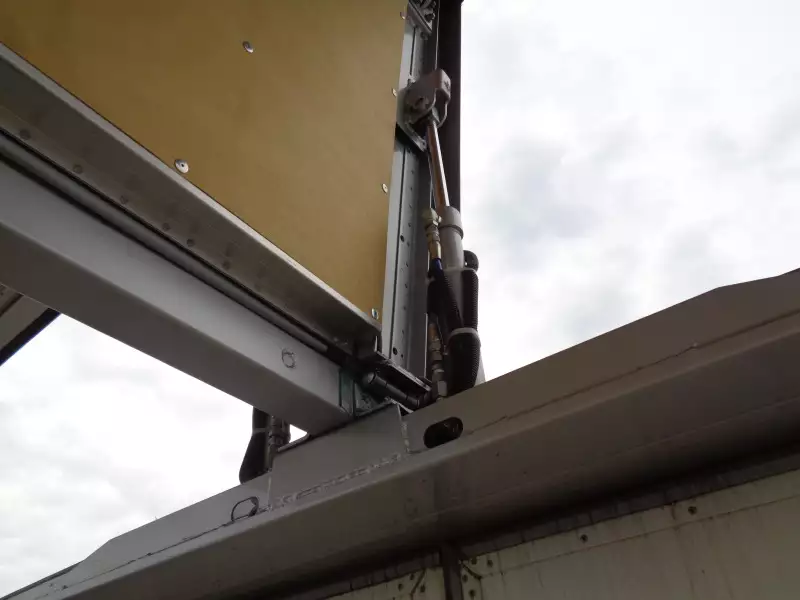 平成29年04月中古中型アルミバン・ウィングいすゞフォワードの画像18