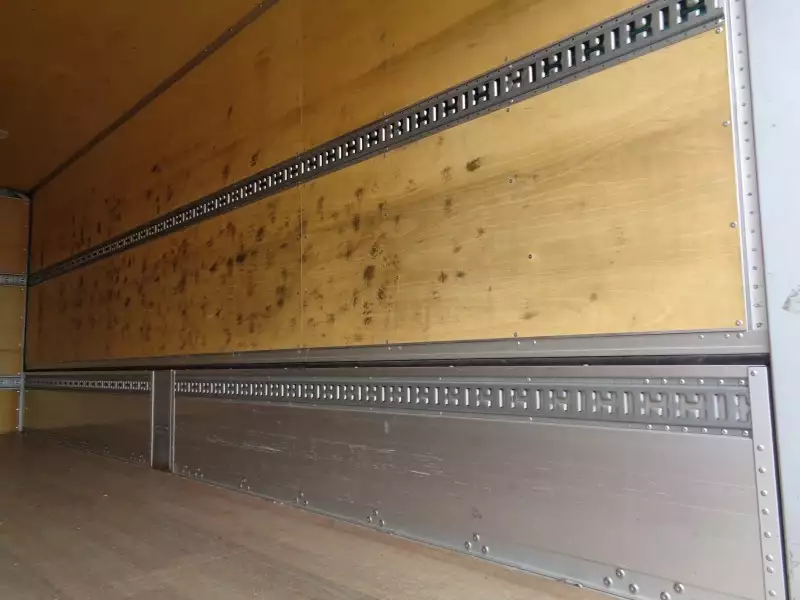 平成29年04月中古中型アルミバン・ウィングいすゞフォワードの画像24