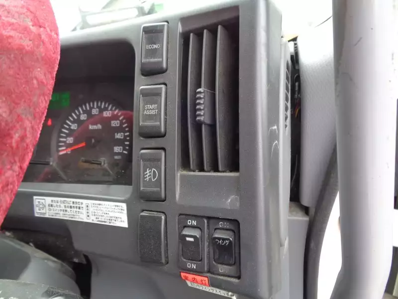 平成29年04月中古中型アルミバン・ウィングいすゞフォワードの画像48