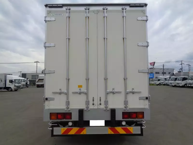 平成29年04月中古中型アルミバン・ウィングいすゞフォワードの画像6