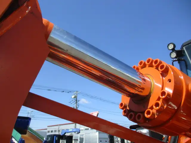 【恵庭ヤード使用】R3年  日立ZW140  タイヤショベル  スパイクタイヤ  2名キャブ  汎用ブレード  油圧ワンタッチ  STDバケット有の画像20