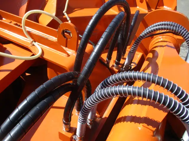 【恵庭ヤード使用】R3年  日立ZW140  タイヤショベル  スパイクタイヤ  2名キャブ  汎用ブレード  油圧ワンタッチ  STDバケット有の画像25