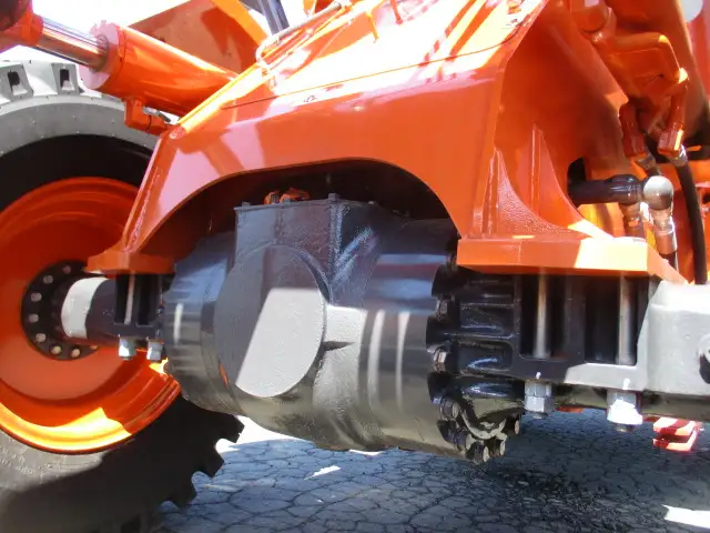 【恵庭ヤード使用】R3年  日立ZW140  タイヤショベル  スパイクタイヤ  2名キャブ  汎用ブレード  油圧ワンタッチ  STDバケット有の画像26