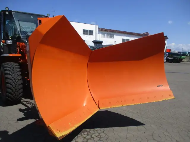 【恵庭ヤード使用】R3年  日立ZW140  タイヤショベル  スパイクタイヤ  2名キャブ  汎用ブレード  油圧ワンタッチ  STDバケット有の画像41