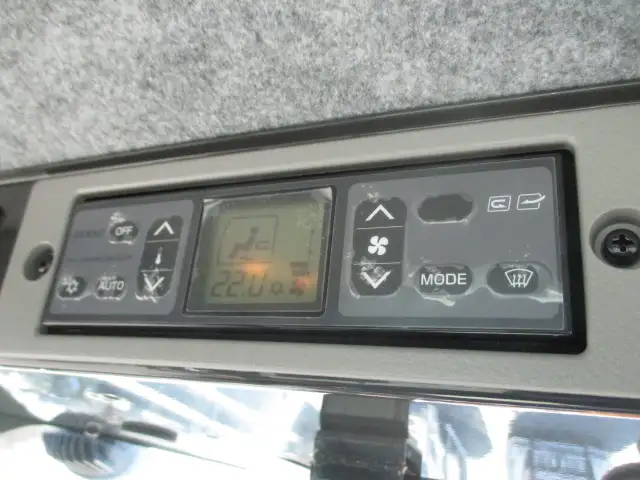 【恵庭ヤード使用】R3年  日立ZW140  タイヤショベル  スパイクタイヤ  2名キャブ  汎用ブレード  油圧ワンタッチ  STDバケット有の画像57